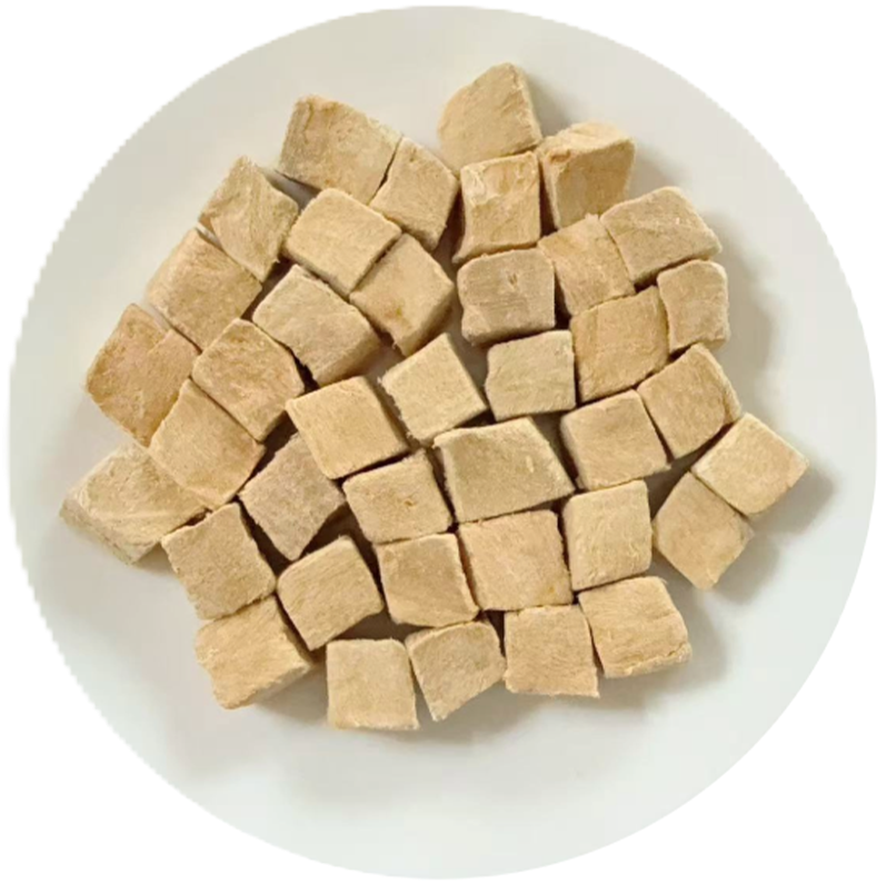 Freeze-dried Duck Cube detail